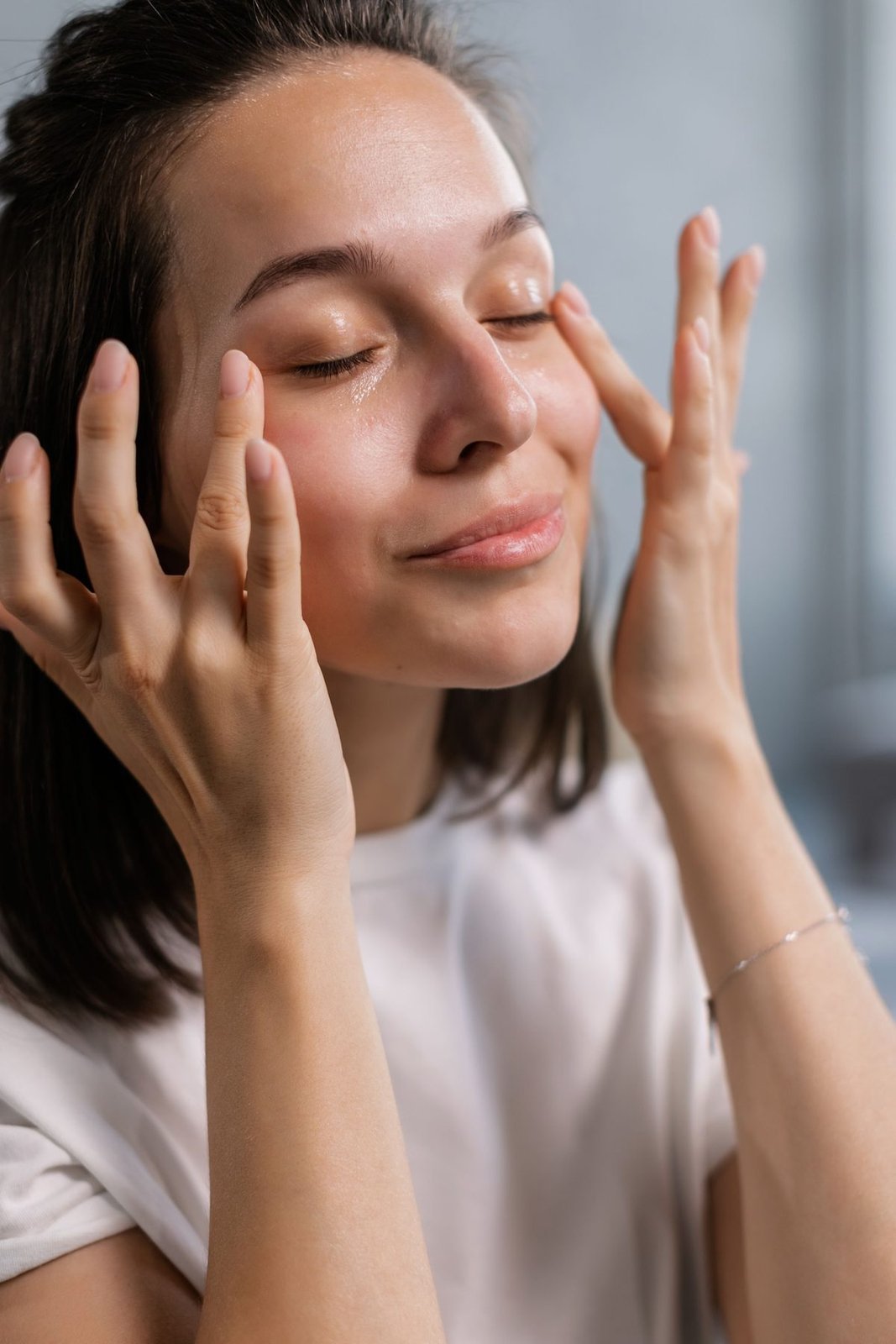 Close view of acne-prone skin during an acne care consultation